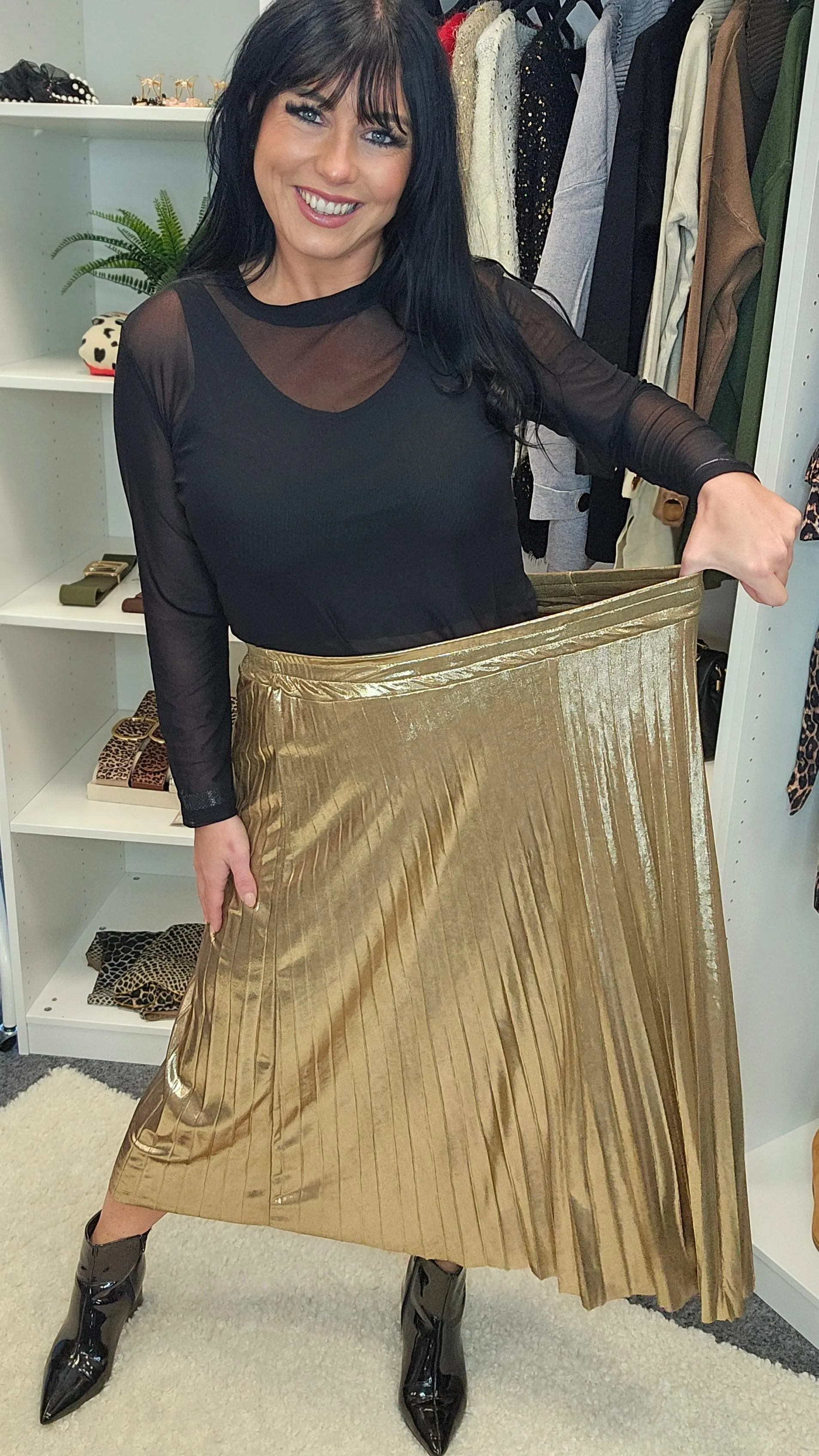 Metallic Pleated Skirts - Gold