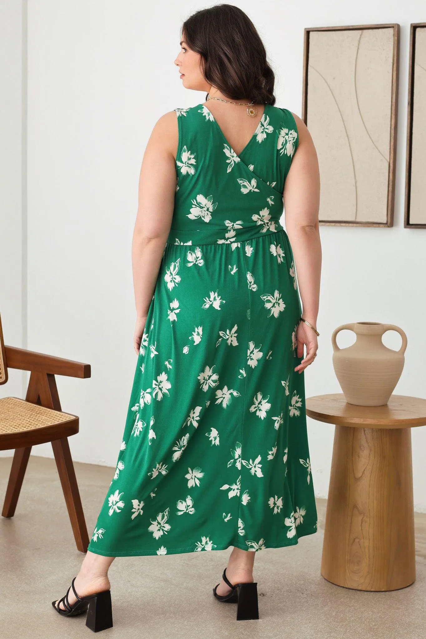 Plus Size Floral Warp Bust Sleeveless Maxi Dresses